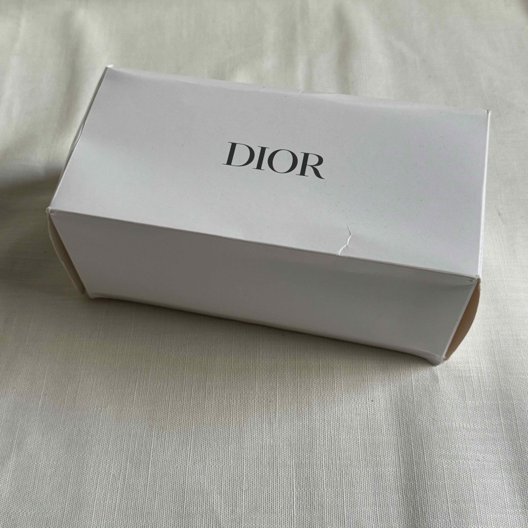 Christian Dior(クリスチャンディオール)のディオール　Christian Dior ノベルティポーチ レディースのファッション小物(ポーチ)の商品写真