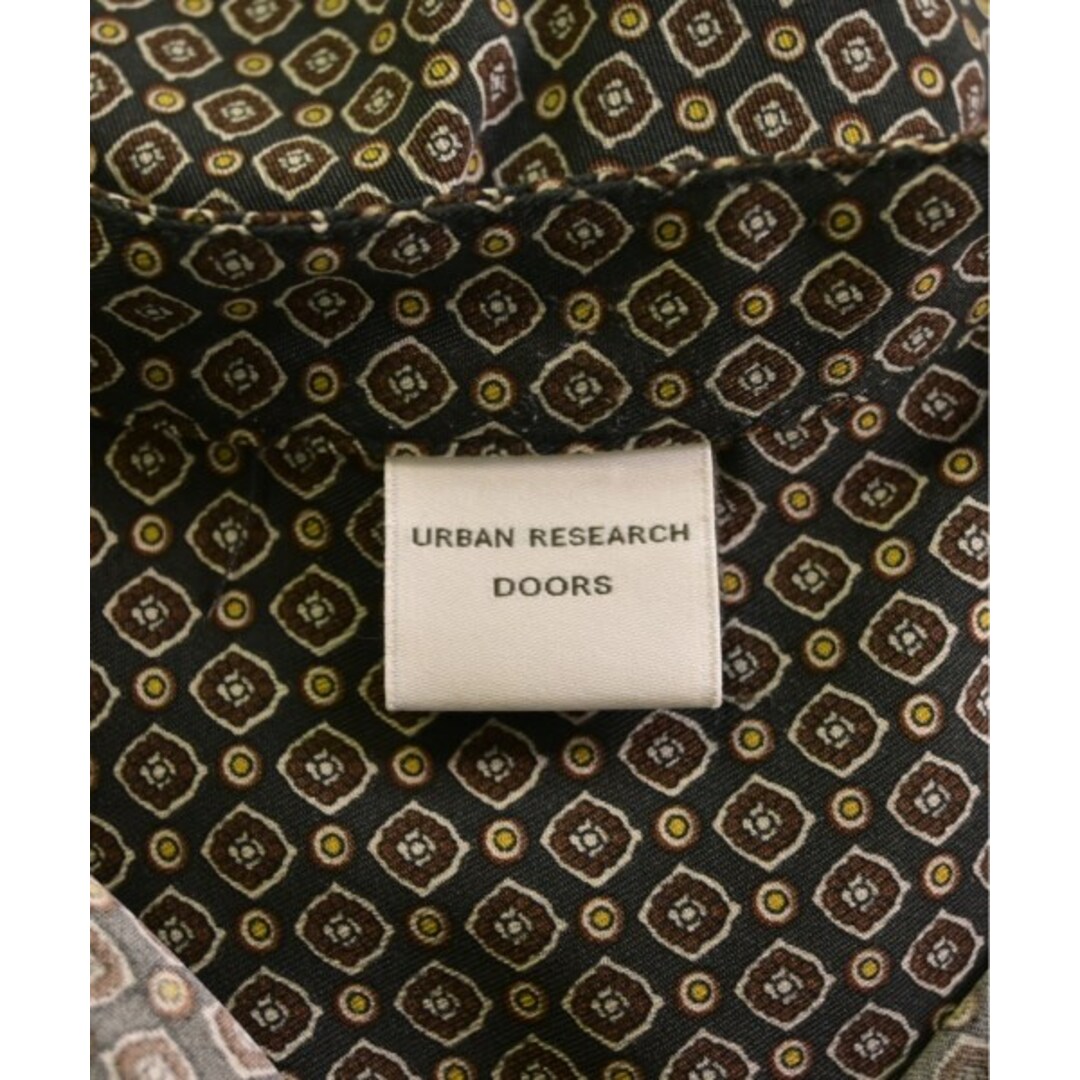 URBAN RESEARCH DOORS(アーバンリサーチドアーズ)のURBAN RESEARCH DOORS ワンピース ONE 紺x茶等(総柄) 【古着】【中古】 レディースのワンピース(ひざ丈ワンピース)の商品写真