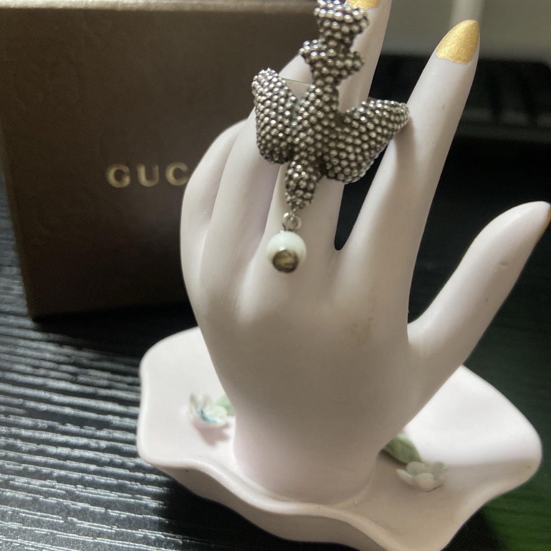 Gucci(グッチ)のGUCCI パール付バード リング 燻加工 ヴィンテージ　パール　レア　お洒落 レディースのアクセサリー(リング(指輪))の商品写真