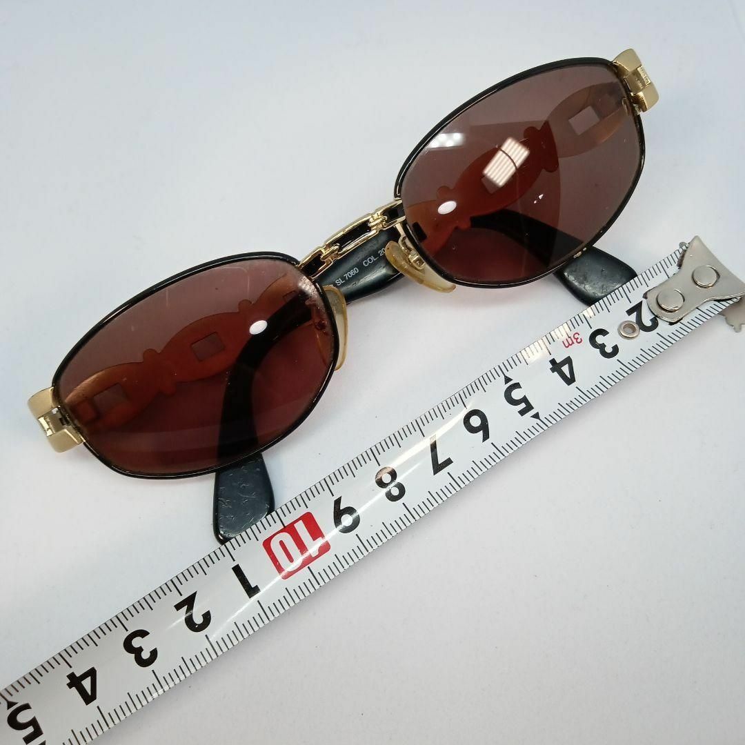 FENDI(フェンディ)の67美品　フェンディ　サングラス　メガネ　眼鏡　度無　7060　ゴールドテンプル その他のその他(その他)の商品写真