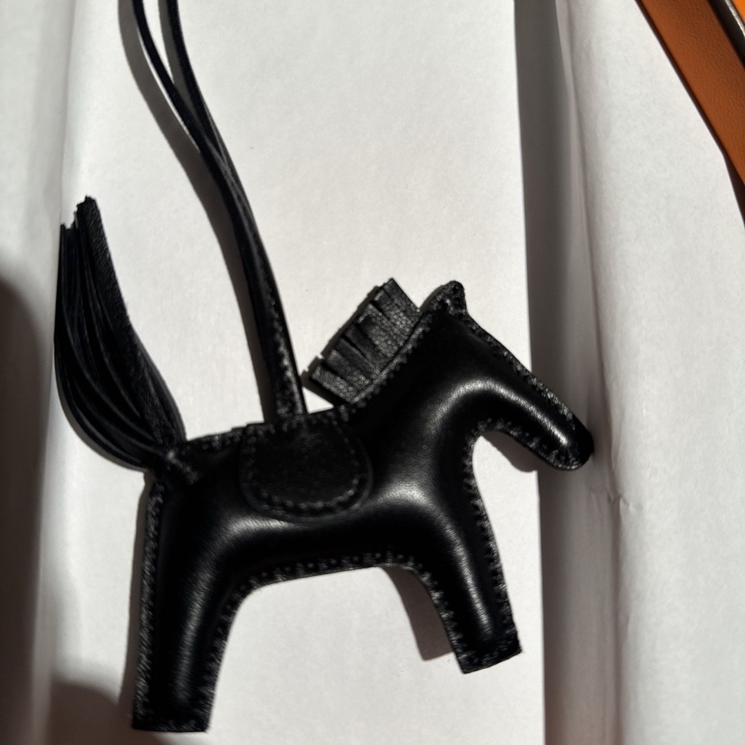 Hermes(エルメス)のエルメス　ロデオチャーム　ソーブラック ハンドメイドのファッション小物(バッグチャーム)の商品写真