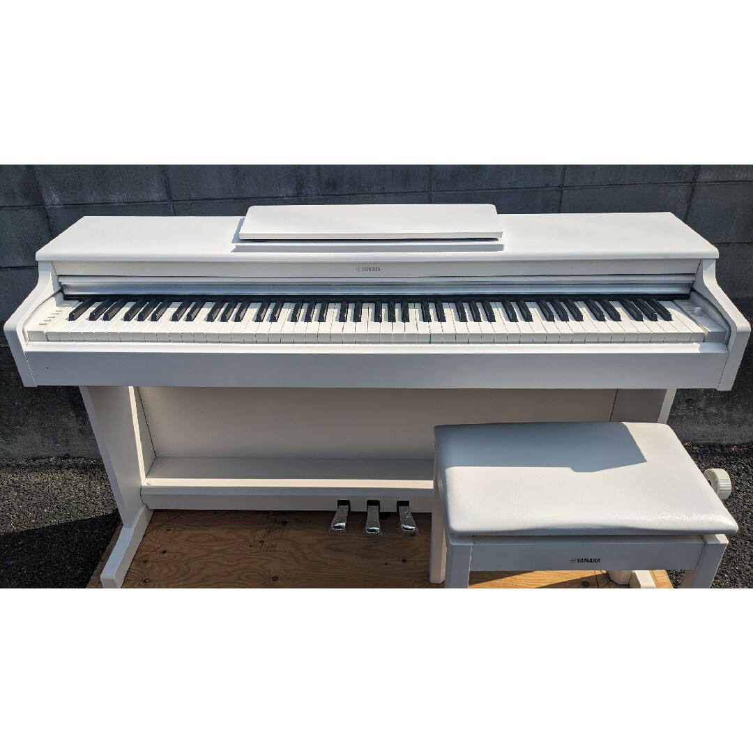ヤマハ(ヤマハ)の送料込み 激可愛い❤ YAMAHA 電子ピアノ YDP-164 2020年製 楽器の鍵盤楽器(電子ピアノ)の商品写真