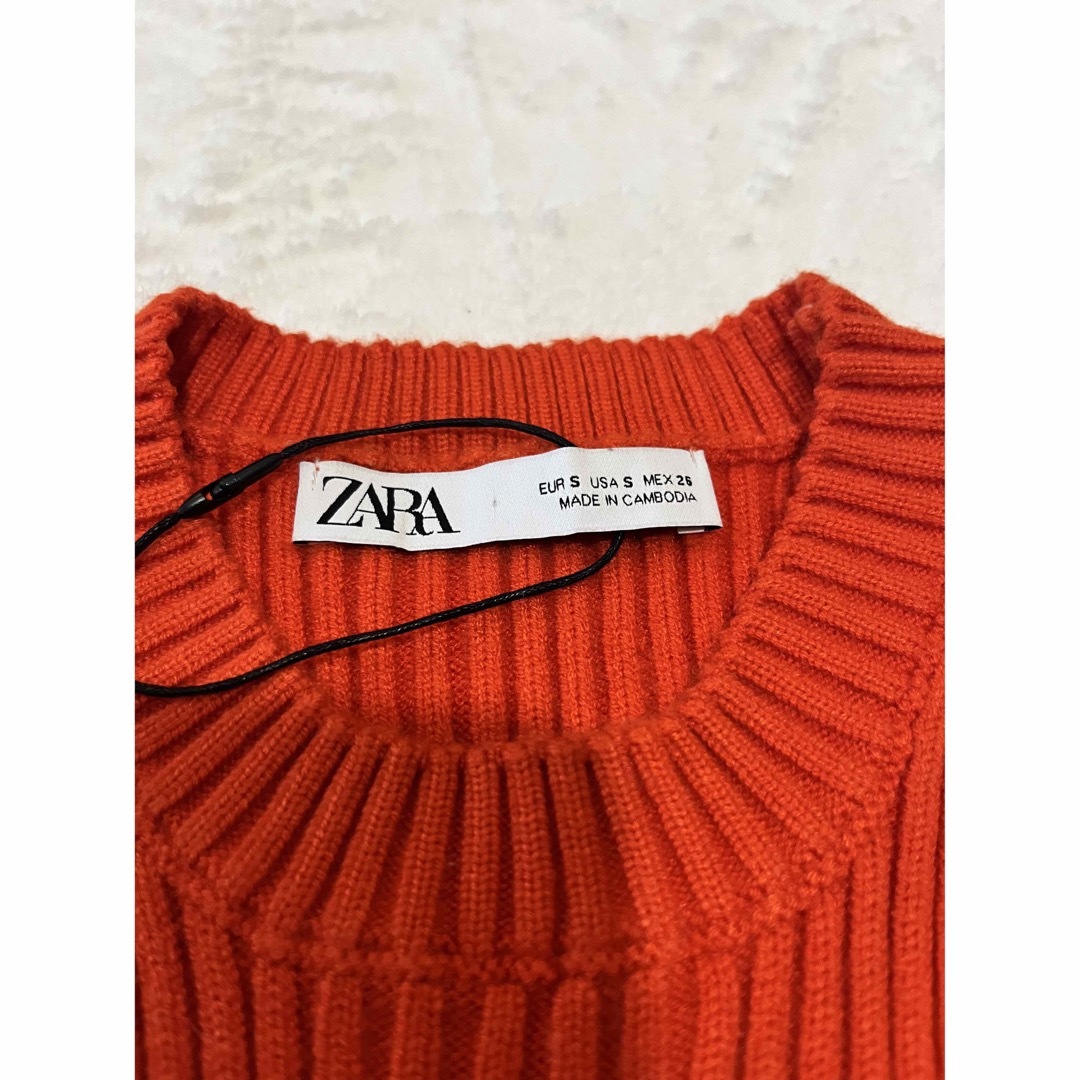 ZARA(ザラ)のZARA リブタンクトップ　 レディースのトップス(タンクトップ)の商品写真