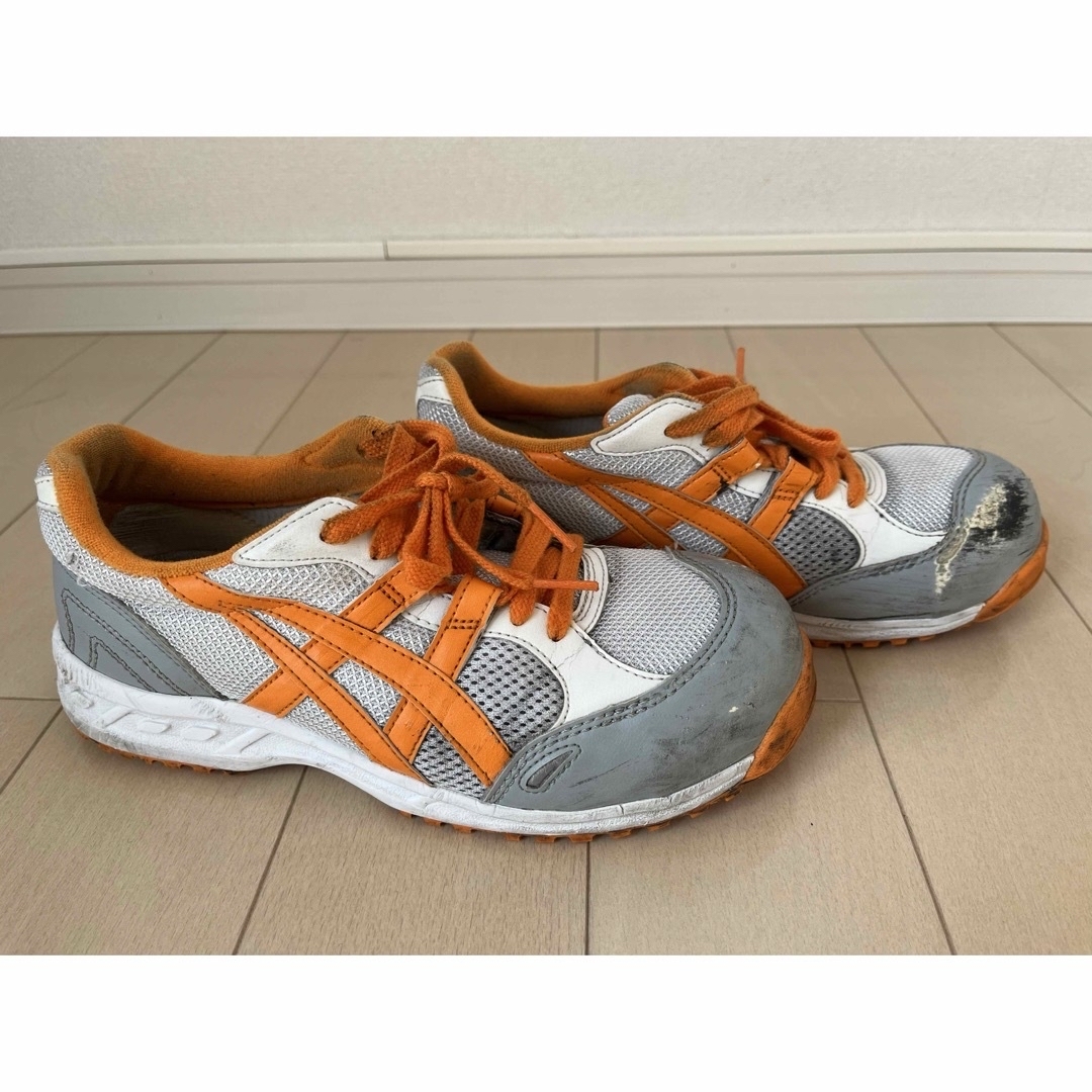 asics(アシックス)の安全靴　24.5cm レディースの靴/シューズ(その他)の商品写真