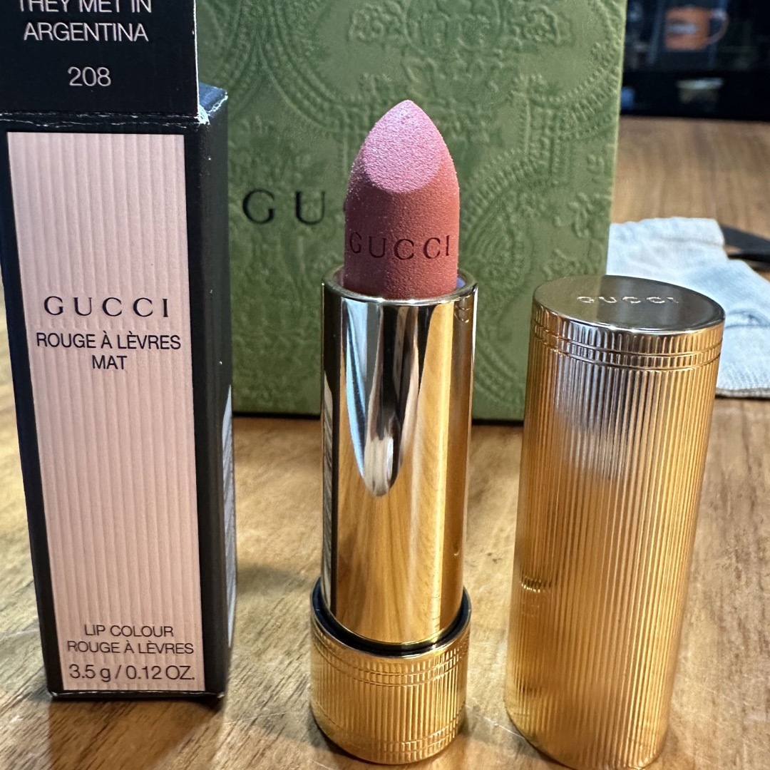 Gucci(グッチ)のグッチ　208 ゼイ メット イン アルゼンティーナ コスメ/美容のベースメイク/化粧品(口紅)の商品写真