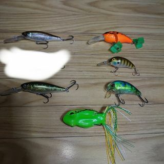 メガバス(Megabass)のルアー　クランクベイト　中古　メガバス　アラゴン(ルアー用品)