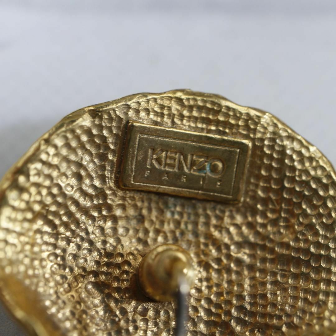 KENZO(ケンゾー)の【匿名配送】KENZO ケンゾー ブローチ ゴールド シェル ヴィンテージ レディースのアクセサリー(ブローチ/コサージュ)の商品写真