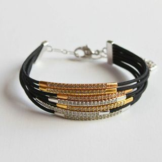 スワロフスキー(SWAROVSKI)のスワロフスキー ヴィ ブレスレット Vi Bracelet(ブレスレット/バングル)