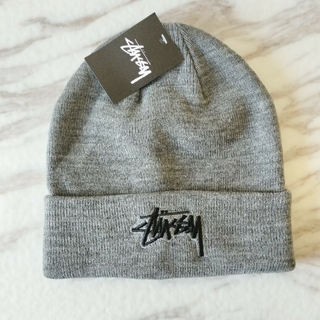 STUSSY(ステューシー)のDj Stussy ステューシー ニット帽 スノーボード 灰色　グレー メンズの帽子(ニット帽/ビーニー)の商品写真