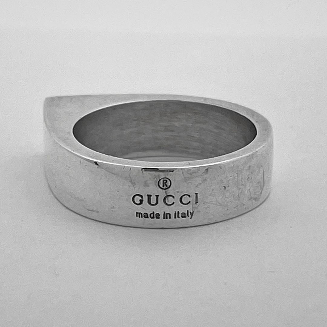Gucci(グッチ)のグッチ ロゴ リング 17.5号 シルバー925 【中古】 メンズのアクセサリー(リング(指輪))の商品写真