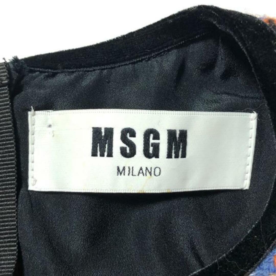 MSGM(エムエスジイエム)のMSGM(エムエスジィエム) ノースリーブカットソー サイズ42 L レディース美品  - オレンジ×ベージュ×マルチ クルーネック/チェック柄 レディースのトップス(カットソー(半袖/袖なし))の商品写真
