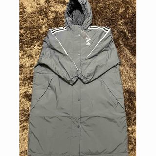 adidas ベンチコート　ジャケット