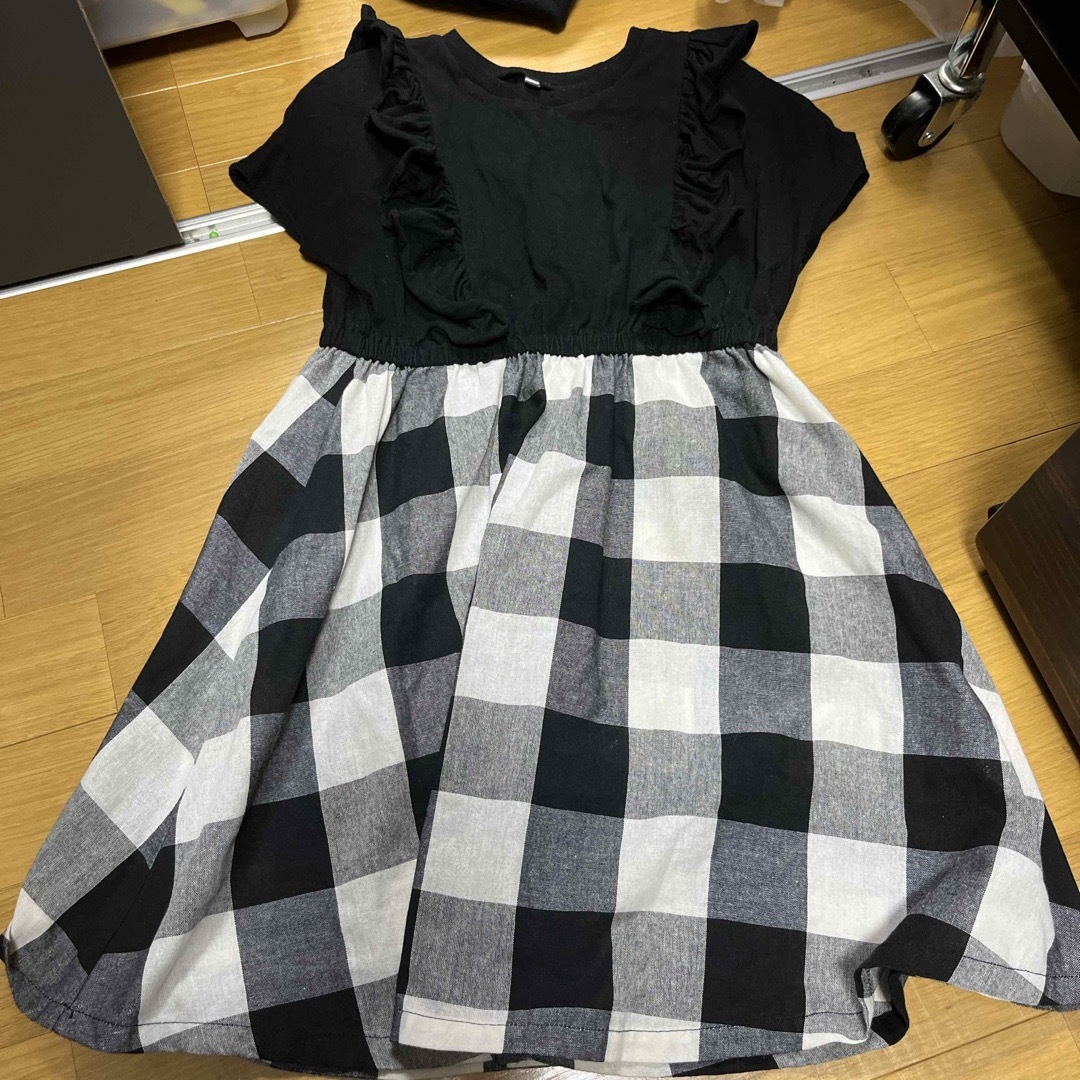 coca(コカ)のcoca チェック切り替え半袖ワンピース　120 キッズ/ベビー/マタニティのキッズ服女の子用(90cm~)(ワンピース)の商品写真