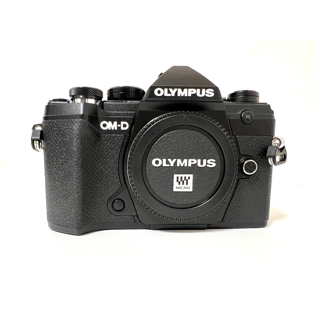 OLYMPUS オリンパス ミラーレス 一眼 カメラ OM-D E-M5 MarkIII 12‐45mm F4.0 PROキット ブラック 超美品