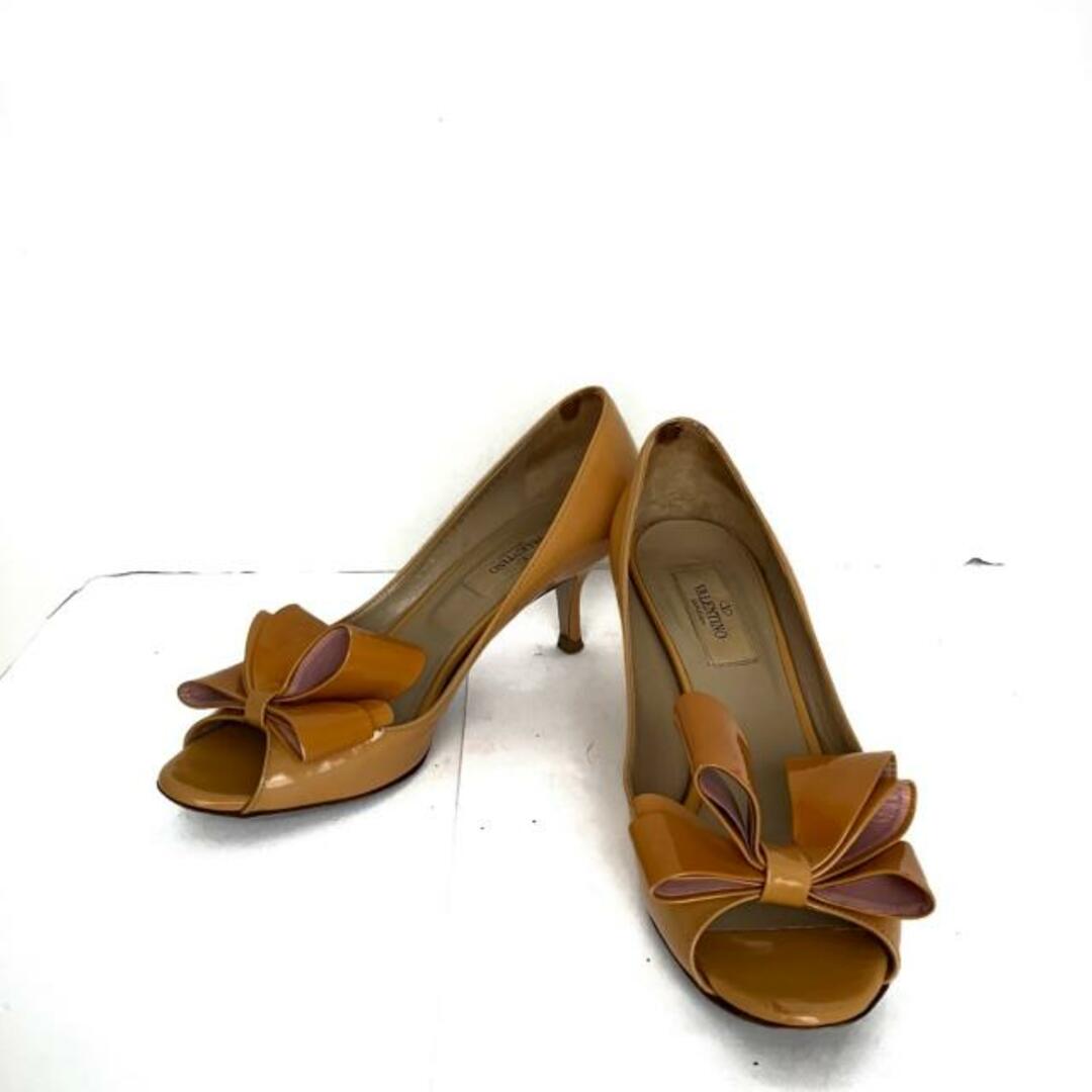 valentino garavani(ヴァレンティノガラヴァーニ)のバレンチノガラバーニ パンプス 37 - レディースの靴/シューズ(ハイヒール/パンプス)の商品写真