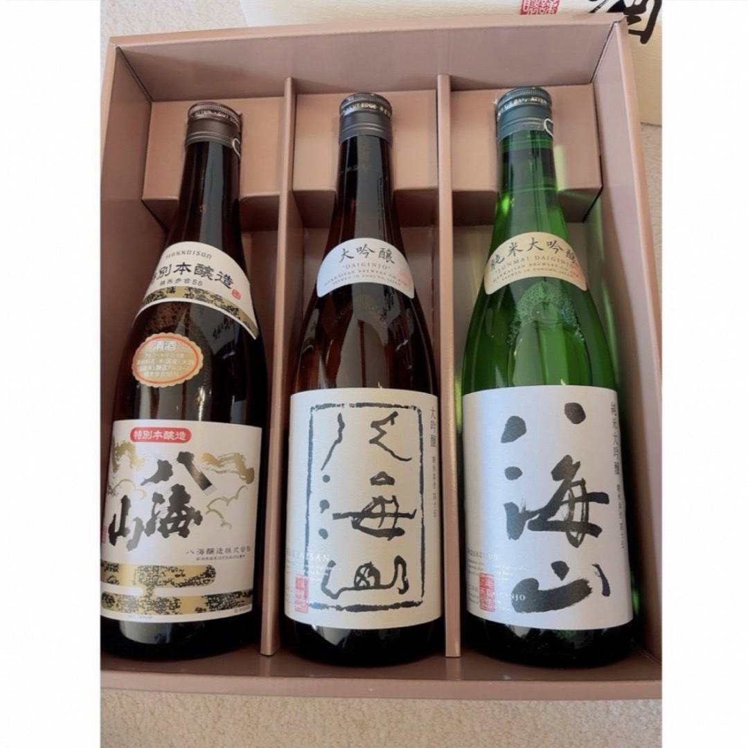 三越(ミツコシ)の八海山セット 食品/飲料/酒の酒(日本酒)の商品写真