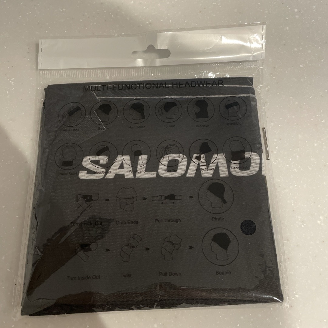 SALOMON(サロモン)のサロモン マルチファンクショナルヘッドウェア  スポーツ/アウトドアのスノーボード(ウエア/装備)の商品写真