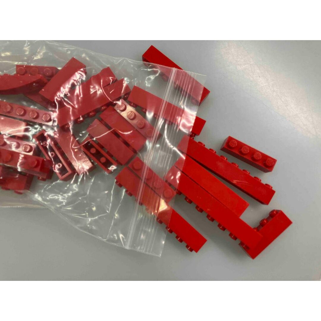 LEGO レゴ   バラブロック 赤色 レッド 色分け 500g以上 C-034 大量まとめ売り 基本ブロック 特殊パーツ 屋根パーツ 361 キッズ/ベビー/マタニティのおもちゃ(知育玩具)の商品写真