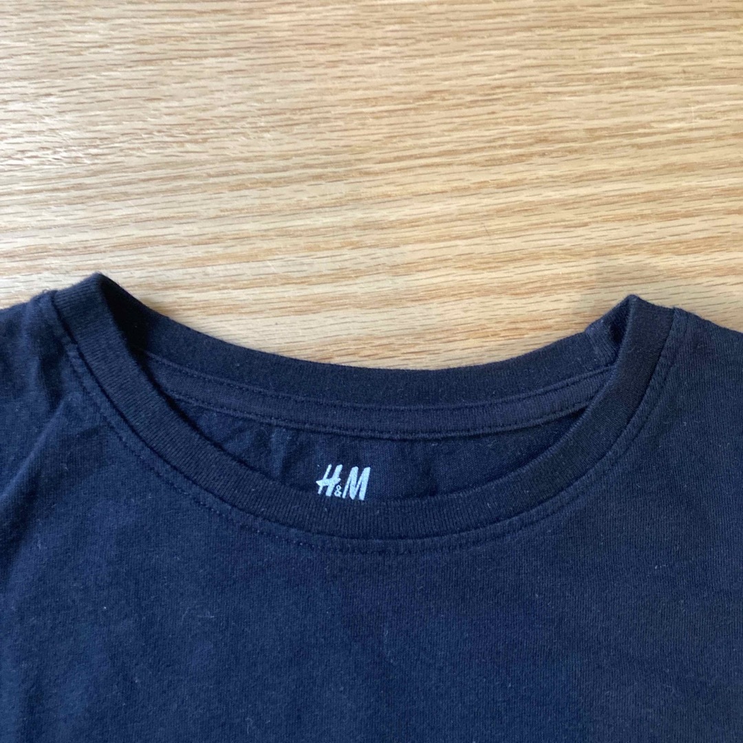 H&M(エイチアンドエム)のH&M キッズ長袖Tシャツ2枚　135〜140cm キッズ/ベビー/マタニティのキッズ服男の子用(90cm~)(Tシャツ/カットソー)の商品写真