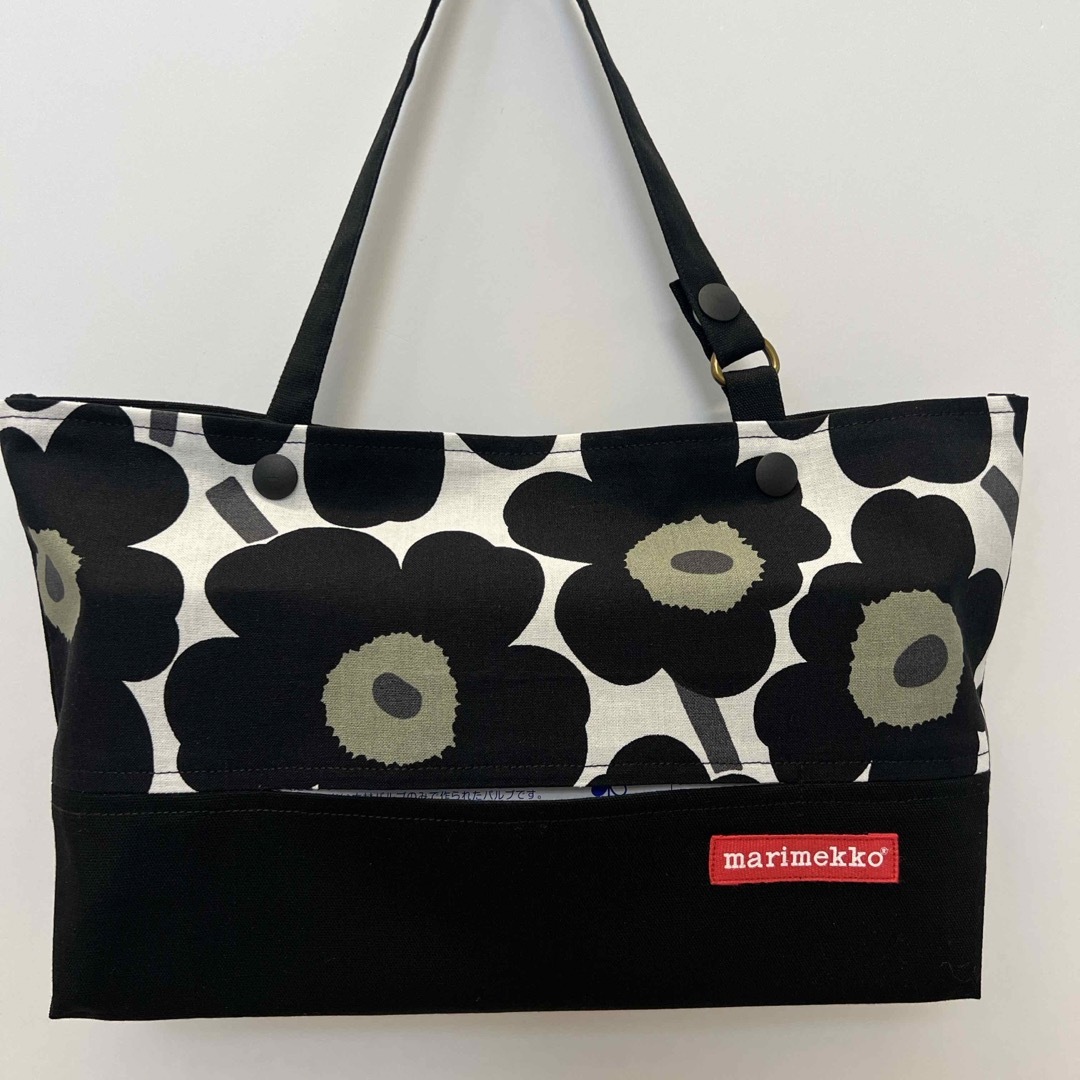 marimekko(マリメッコ)のボックスティッシュケース　ブラック ハンドメイドのインテリア/家具(インテリア雑貨)の商品写真