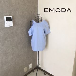 エモダ(EMODA)のエモダ♡1度着用　ブラウス(シャツ/ブラウス(半袖/袖なし))