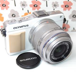 オリンパス(OLYMPUS)の❤️Wi-Fi❤️オリンパス PM2 ミラーレスカメラ(ミラーレス一眼)