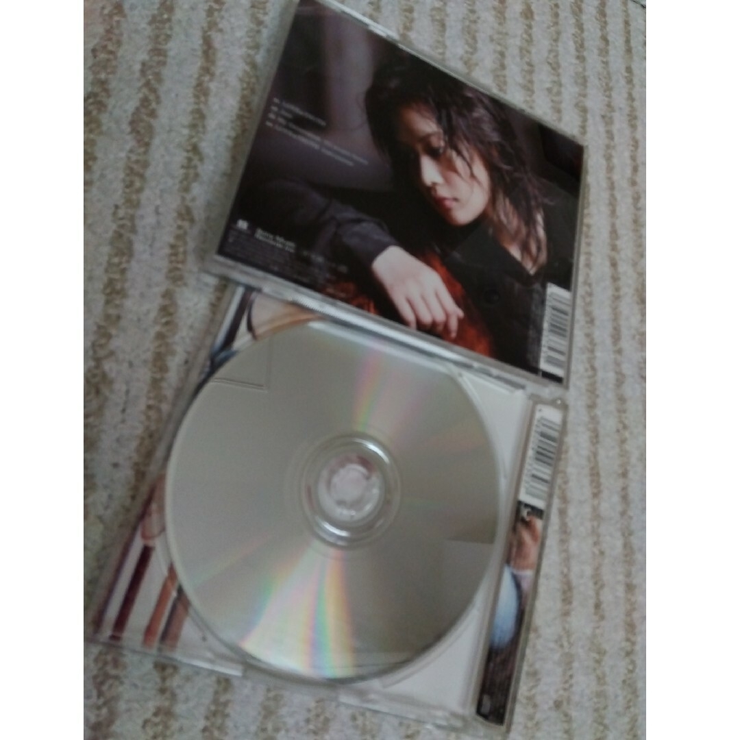 SONY(ソニー)のLOVE＆TRUTH　Good-bye days YUI シングル　CD エンタメ/ホビーのCD(ポップス/ロック(邦楽))の商品写真