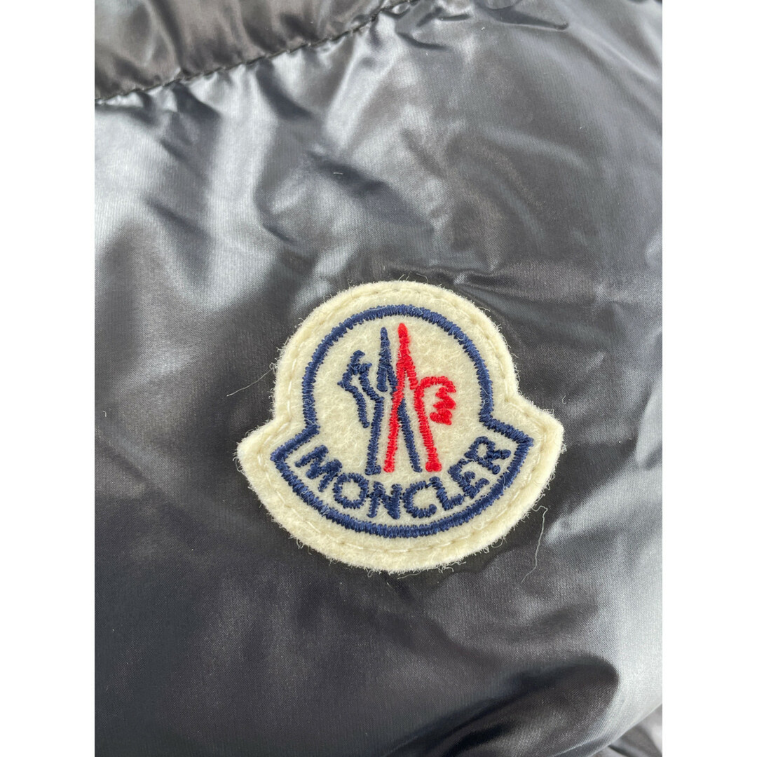 MONCLER(モンクレール)のモンクレール 新品同様 23年製 DOURO ドウロ リサイクルロングセゾン素材 ショートダウン 2 レディースのジャケット/アウター(ダウンジャケット)の商品写真