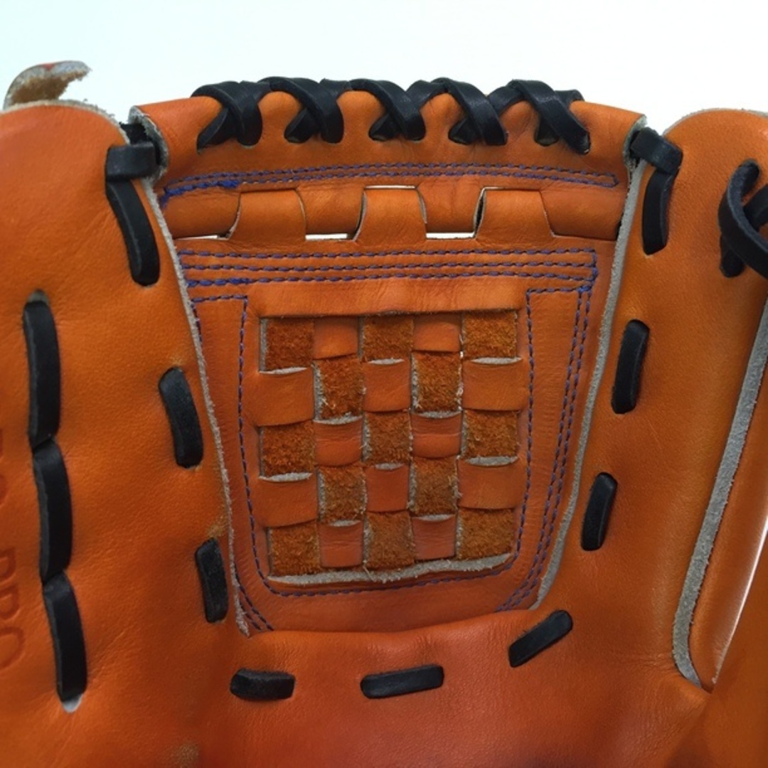 ZETT(ゼット)の中古品 ゼット ZETT 硬式 内野手用グローブ 刺繍有り 9175 スポーツ/アウトドアの野球(グローブ)の商品写真