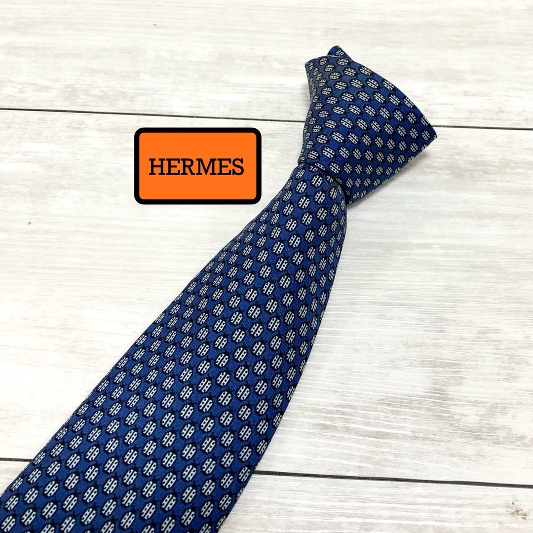 Hermes(エルメス)のエルメス HERME レディーバグデザイン シルク100% ネクタイ メンズのファッション小物(ネクタイ)の商品写真