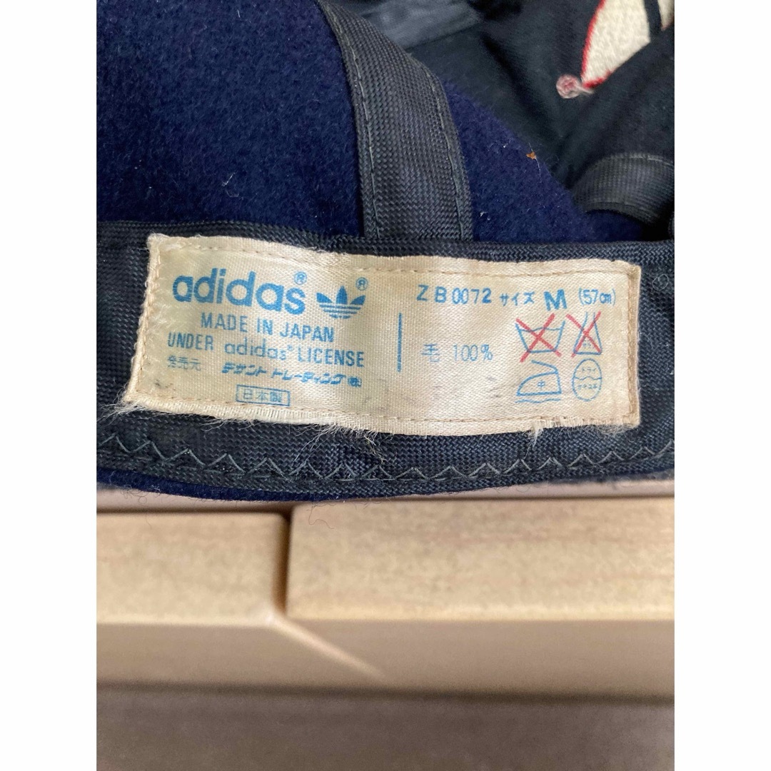 adidas(アディダス)の【72年〜80年】adidas ビンテージキャップ　デサント メンズの帽子(キャップ)の商品写真