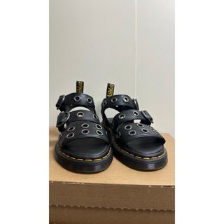 ドクターマーチン(Dr.Martens)のDr. Martens ブラック Gryphon フラットサンダル(サンダル)