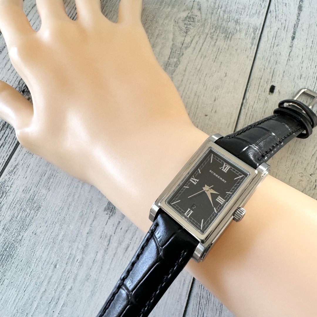 BURBERRY - 【美品】BURBERRY バーバリー BU1451 腕時計 BURBERRY - 【美品】BURBERRY バーバリー BU1451 腕時計