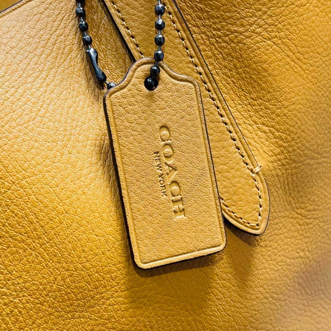 COACH(コーチ)の未使用レベル✨レアカラー コーチ ハドソン トートバッグ レザー イエロー メンズのバッグ(トートバッグ)の商品写真