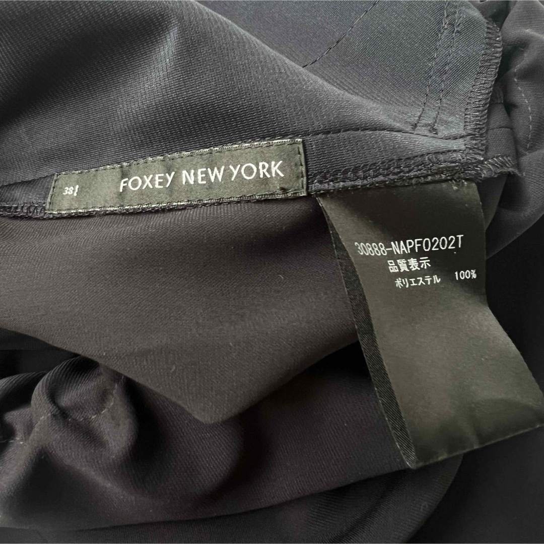 FOXEY NEW YORK(フォクシーニューヨーク)の美品　FOXEY NEWYORK フォクシー　ショートパンツ　ウエストゴム レディースのパンツ(ショートパンツ)の商品写真