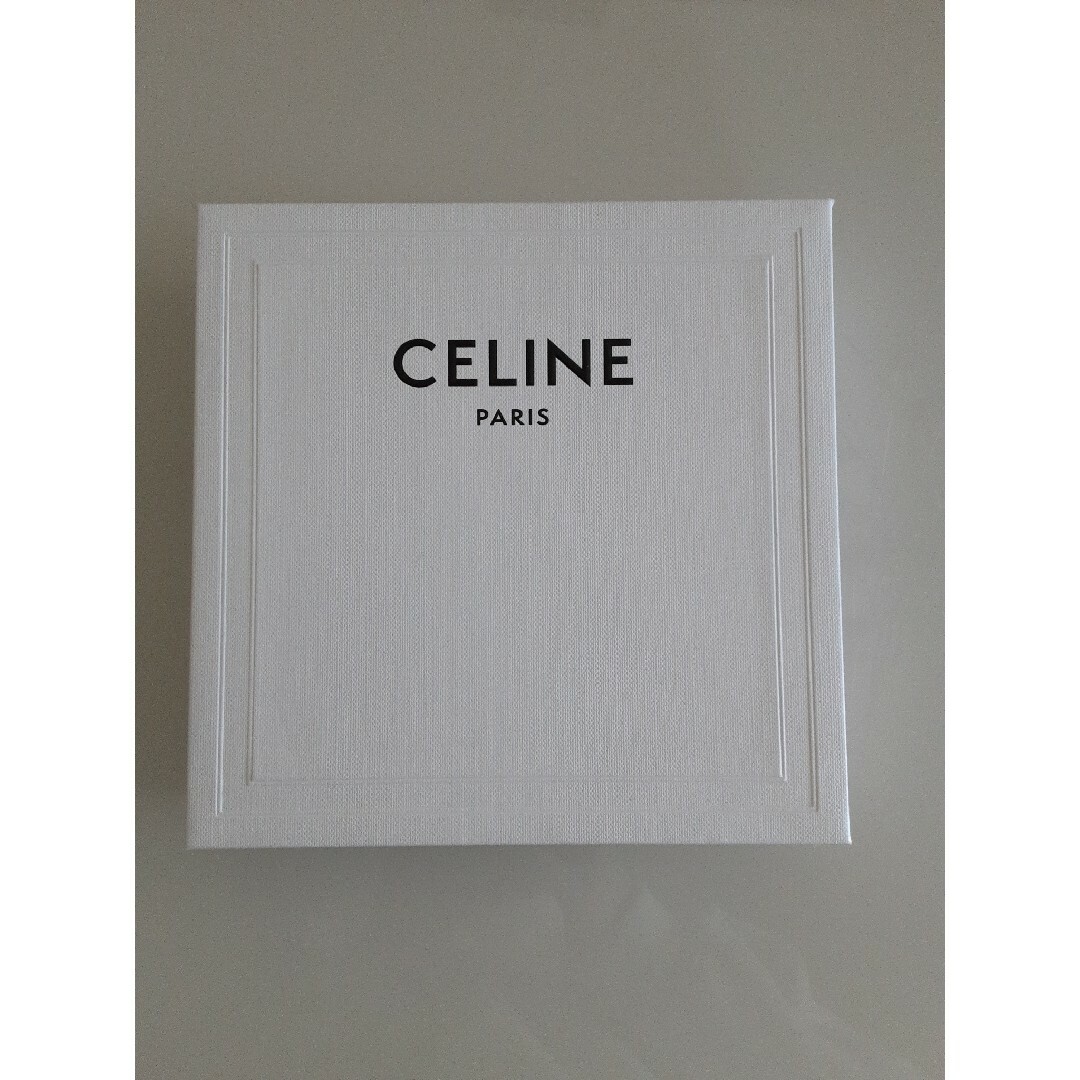 celine(セリーヌ)のセリーヌ　箱　巾着袋 レディースのバッグ(ショップ袋)の商品写真