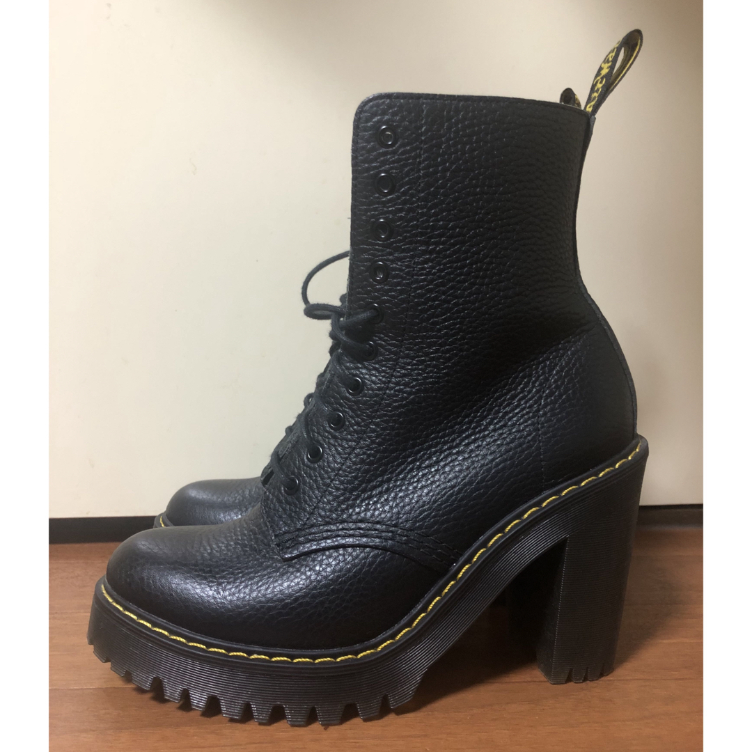 Dr.Martens(ドクターマーチン)のほぼ未使用ドクターマーチン チャンキーヒールブーツ UK4(24cm)ケンドラ黒 レディースの靴/シューズ(ブーツ)の商品写真