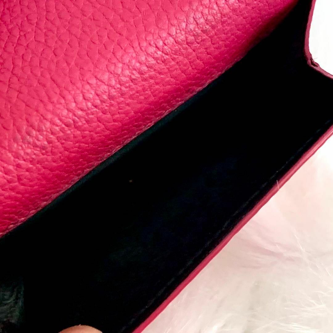 Saint Laurent(サンローラン)のサンローランパリ レザー三つ折り財布 ロゴ型押しタイニーウォレット ピンク レディースのファッション小物(財布)の商品写真