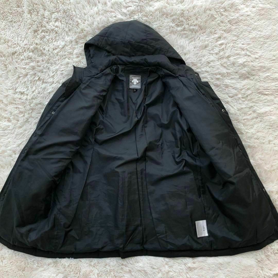 DESCENTE(デサント)のDESCENTEデサント　ベンチコート　ダウンコート　ブラック黒L メンズのジャケット/アウター(ダウンジャケット)の商品写真