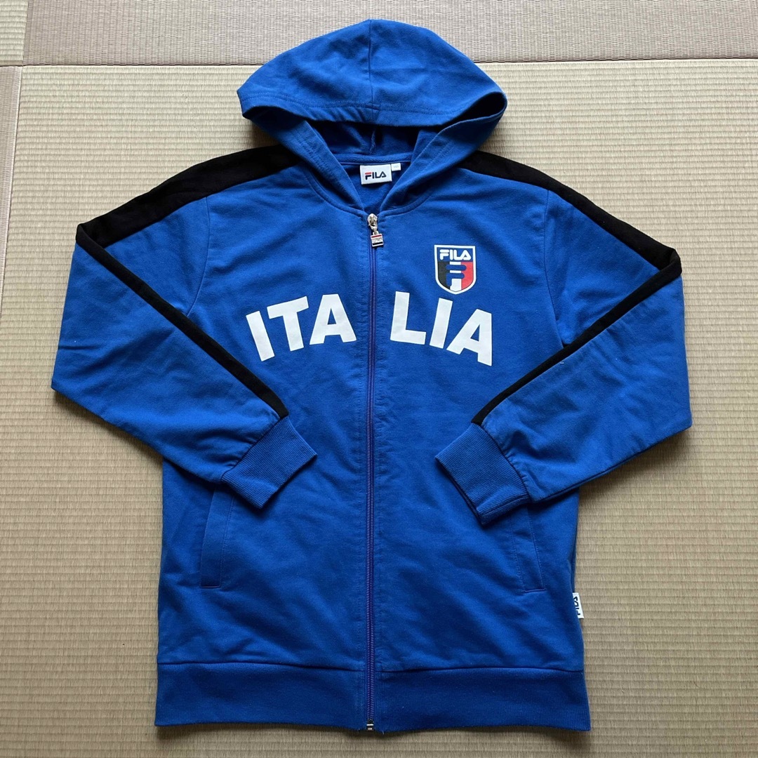 FILA(フィラ)のF ILAパーカー160センチ キッズ/ベビー/マタニティのキッズ服男の子用(90cm~)(ジャケット/上着)の商品写真