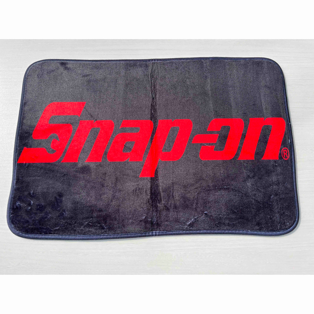 SNAP ON スナップオン　フロア　マット　ブラック インテリア/住まい/日用品のラグ/カーペット/マット(その他)の商品写真