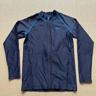 ナイキ(NIKE)のNIKEラッシュガード140センチ(マリン/スイミング)