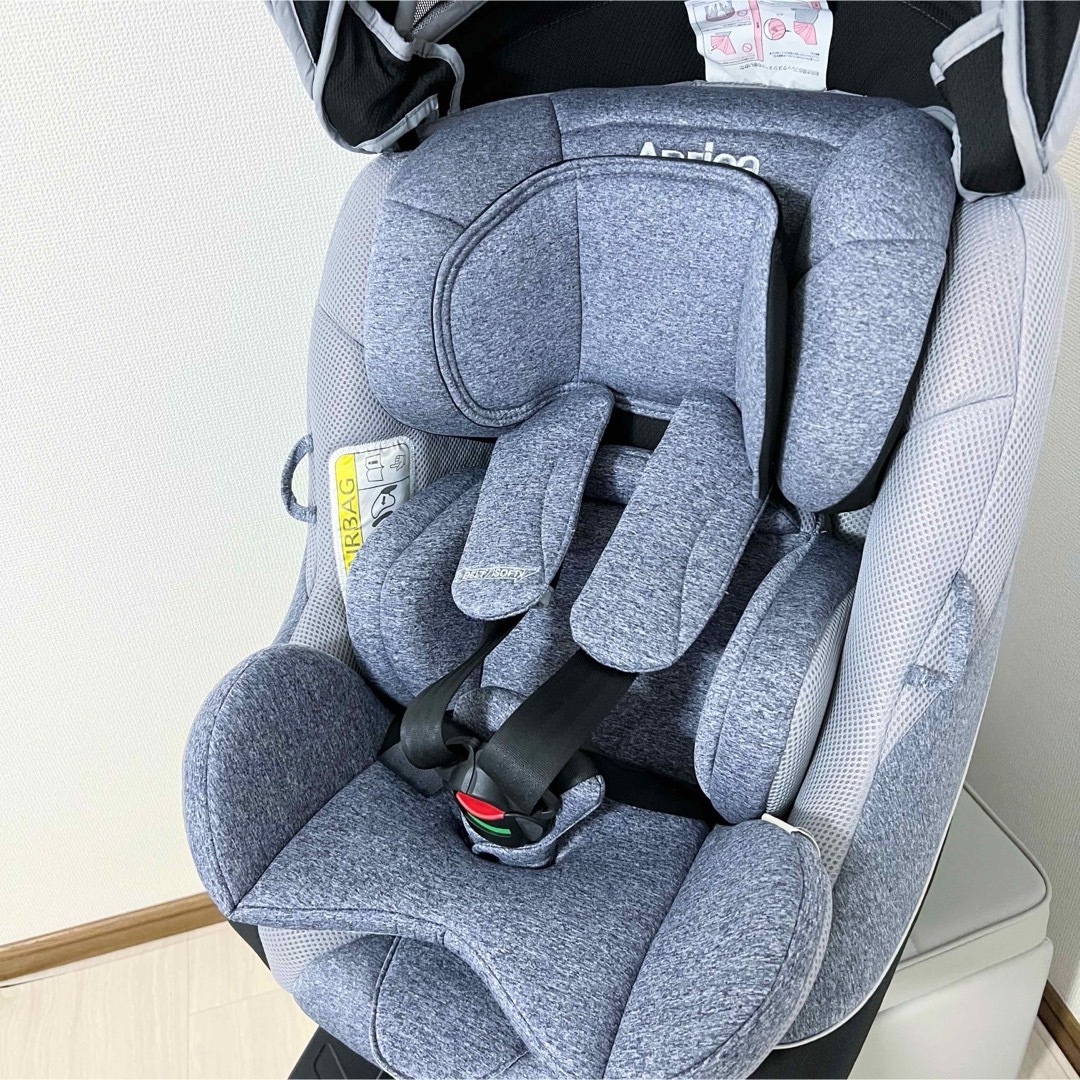 Aprica(アップリカ)の極美品★Aprica クルリラAC　ISOFIX アップリカ　新生児OK 取説付 キッズ/ベビー/マタニティの外出/移動用品(自動車用チャイルドシート本体)の商品写真