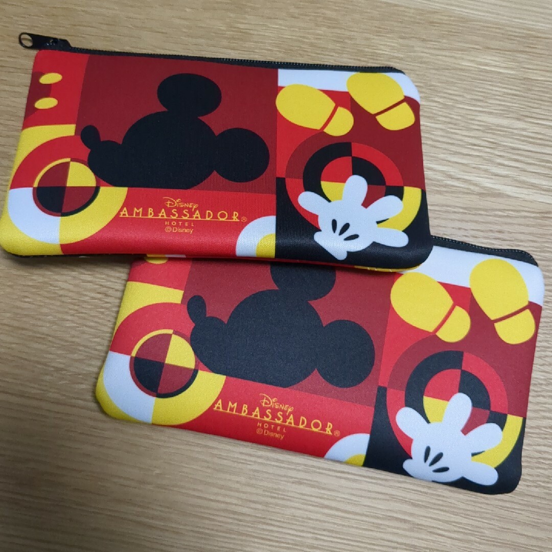 Disney(ディズニー)のアンバサダーホテル　ミッキーポーチ エンタメ/ホビーのおもちゃ/ぬいぐるみ(キャラクターグッズ)の商品写真