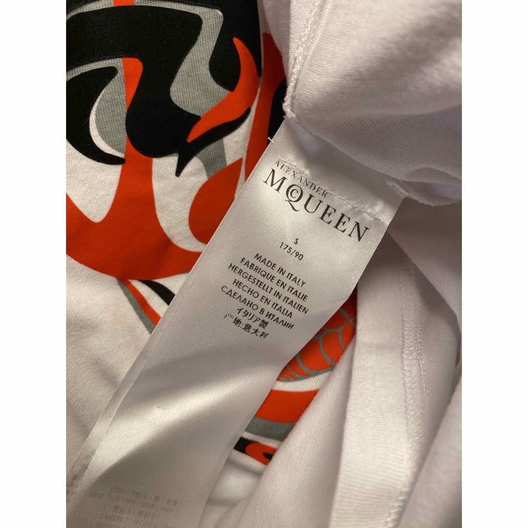 Alexander McQueen(アレキサンダーマックイーン)の国内正規 アレキサンダーマックイーン スカル シルクスクリーン Tシャツ メンズのトップス(Tシャツ/カットソー(半袖/袖なし))の商品写真