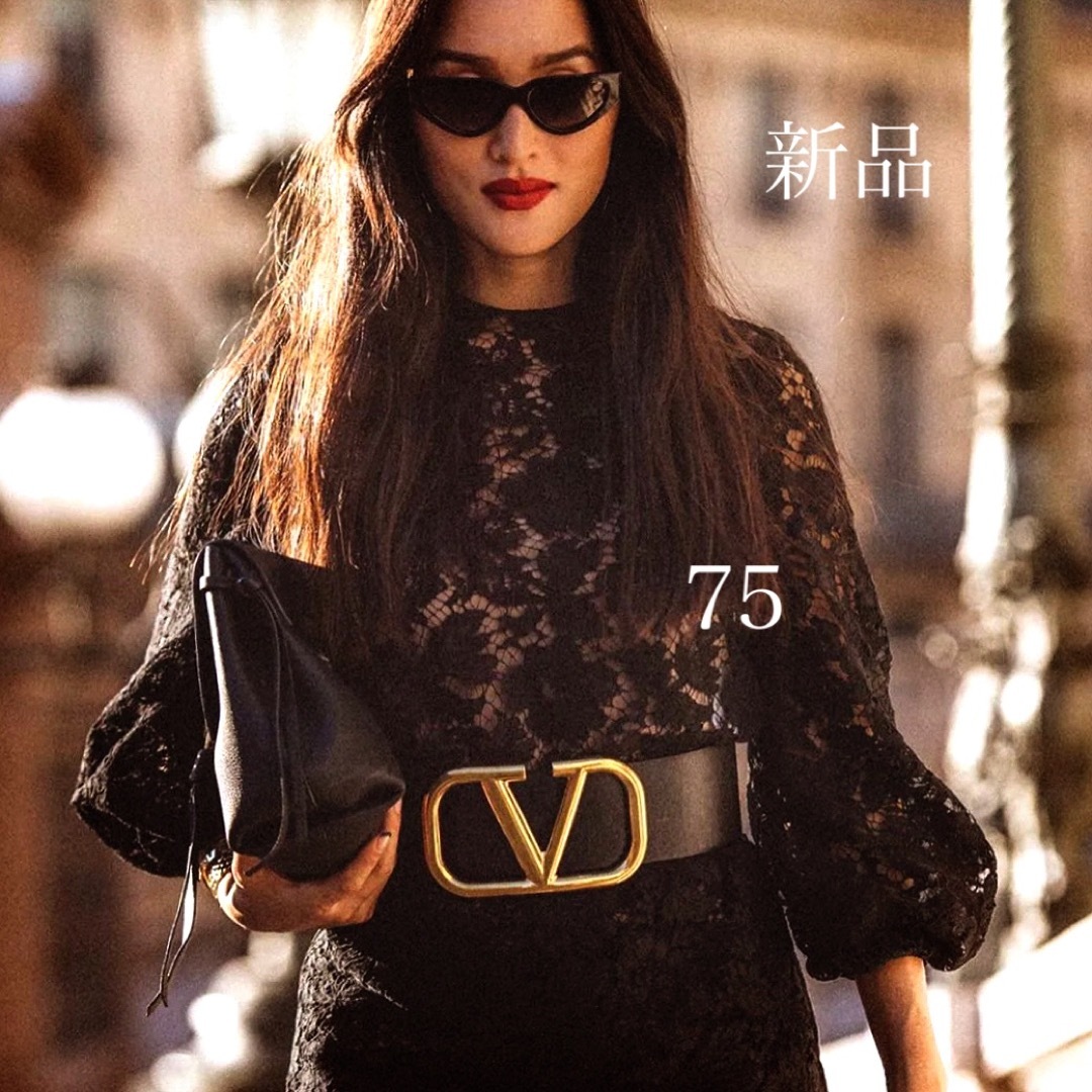 VALENTINO - 新品75 VALENTINO ヴァレンティノ ベルト Vロゴ VALENTINO - 新品75 VALENTINO ヴァレンティノ ベルト Vロゴ