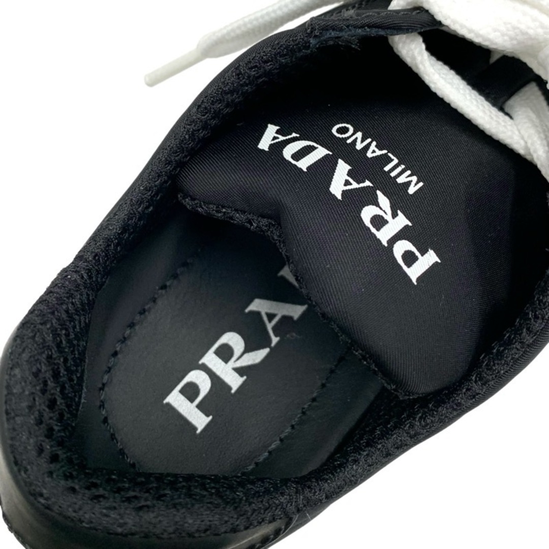 PRADA(プラダ)の未使用 プラダ PRADA スニーカー 靴 シューズ ロゴ ナイロン ブラック ホワイト レディースの靴/シューズ(スニーカー)の商品写真