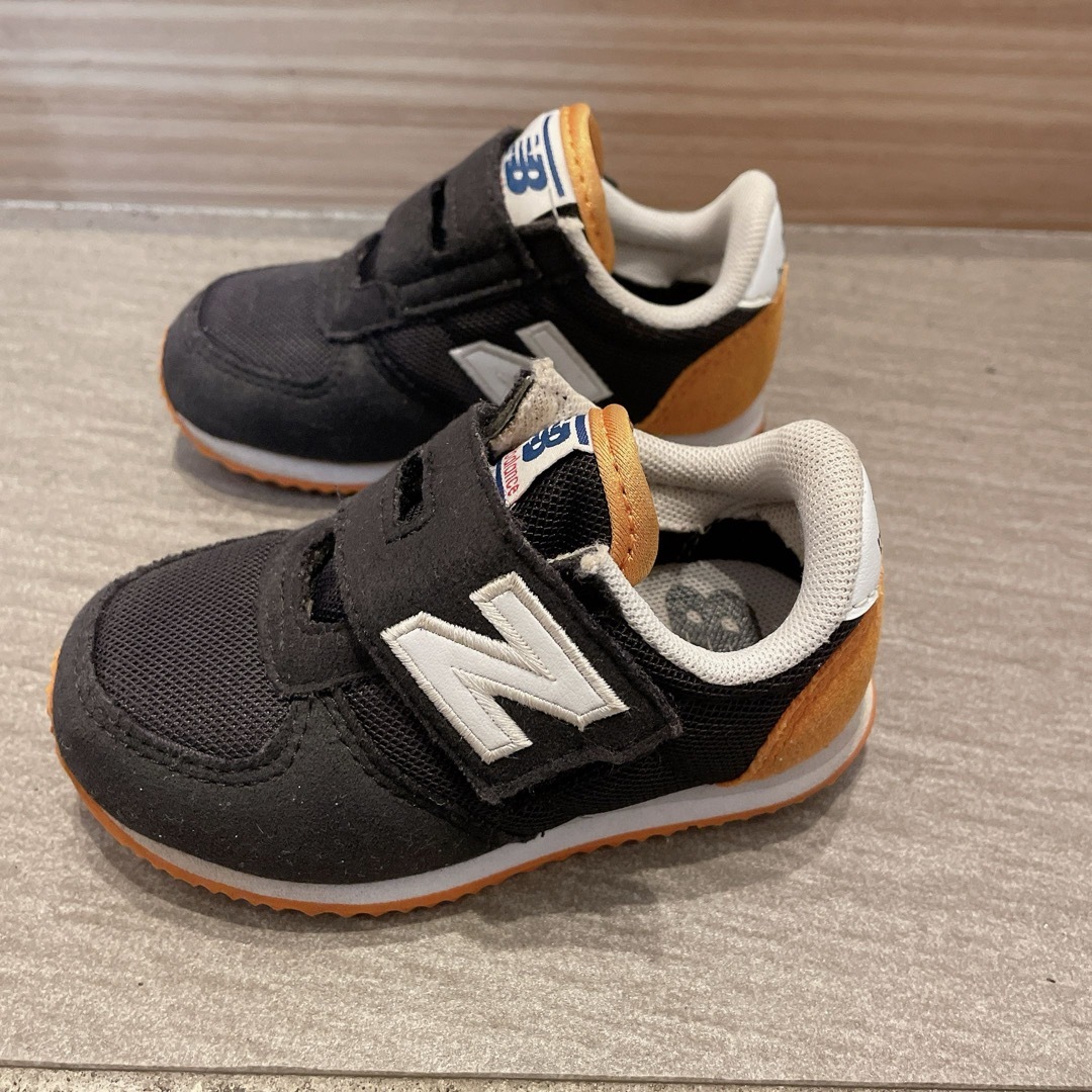 New Balance(ニューバランス)の子供靴13cm ニューバランス キッズ/ベビー/マタニティのベビー靴/シューズ(~14cm)(スニーカー)の商品写真