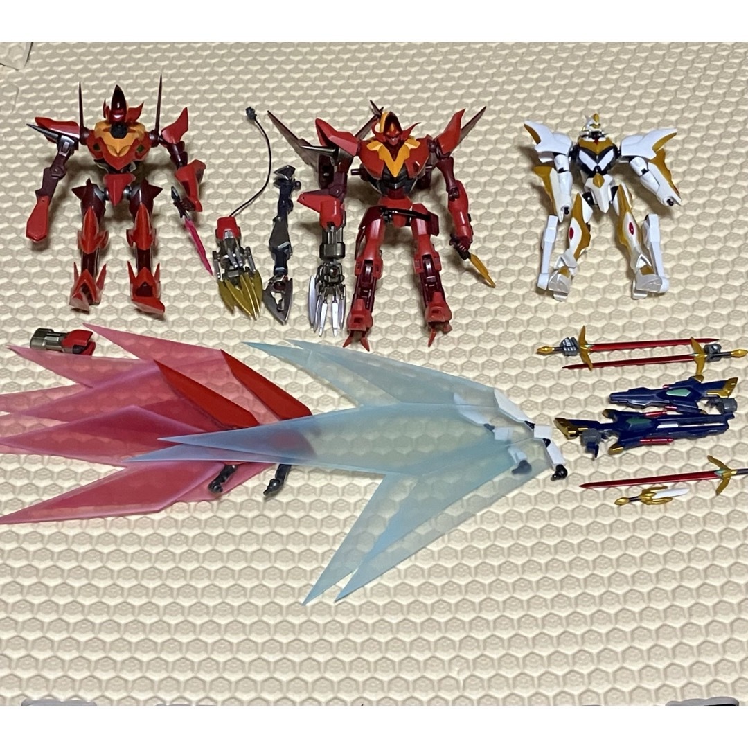 ROBOT魂 紅蓮可翔式 紅蓮聖天八極式 ランスロットアルビオン ROBOT魂 紅蓮可翔式 紅蓮聖天八極式 ランスロットアルビオン