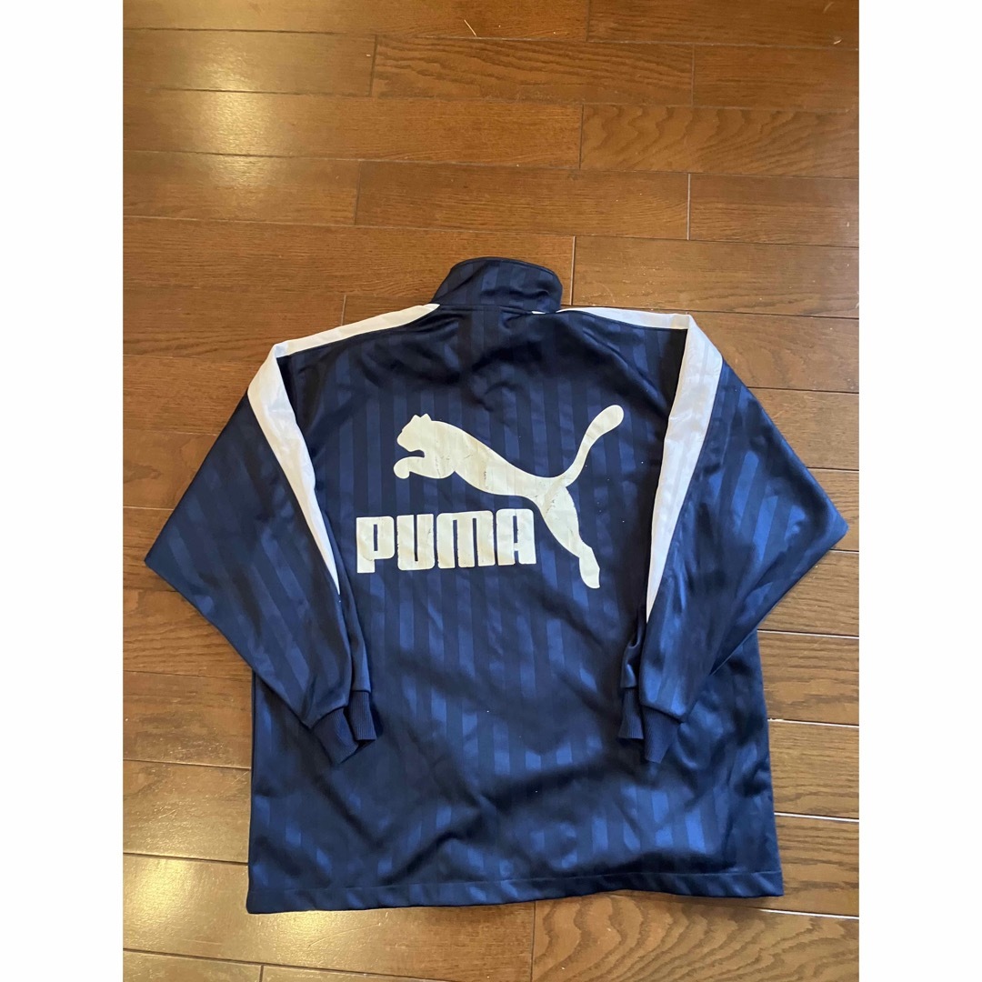 PUMA(プーマ)のPUMAのロゴ入りトレーニングウェア スポーツ/アウトドアのトレーニング/エクササイズ(トレーニング用品)の商品写真